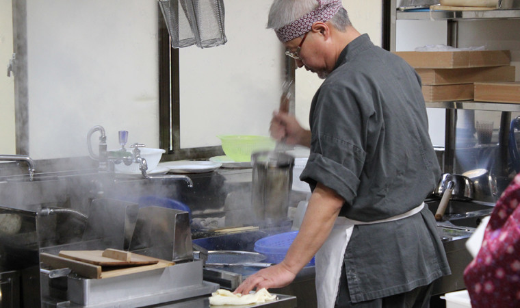 Hand-made udon "Terui"